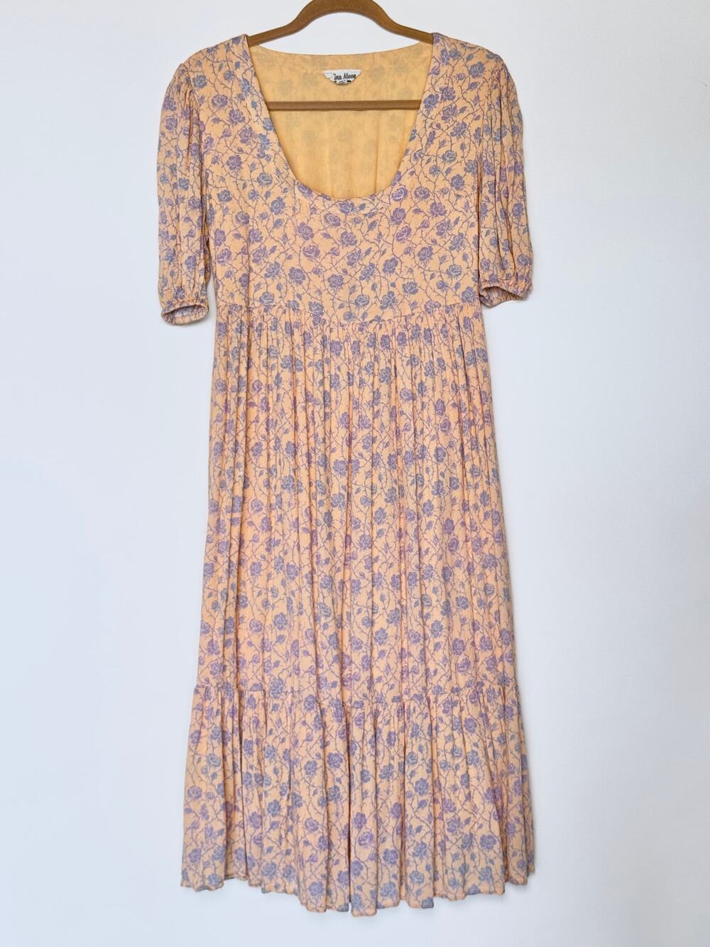 Celina Moon Puff‎ Sleeve Tiered Midi Dress Medium Cottagecore Romantic Coastal
